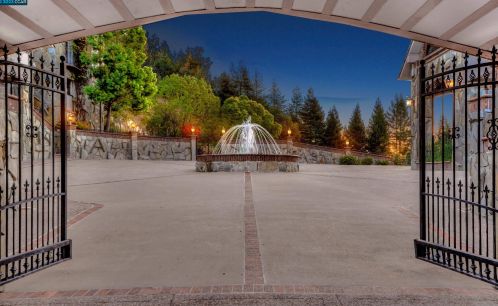 4134 Happy Valley Rd, Orinda, CA 94563-1200