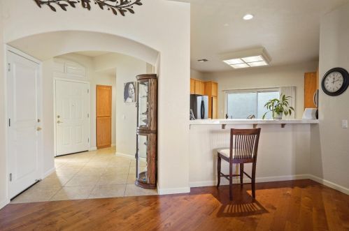 691 Diamond Glen Cir, Folsom CA 95630-3157 exterior