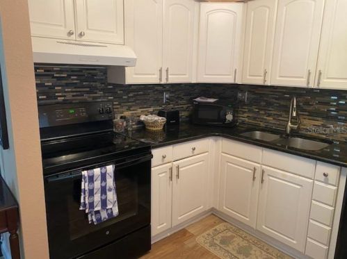 9156 Via Recreo, New Port Richey, FL 34655-1706
