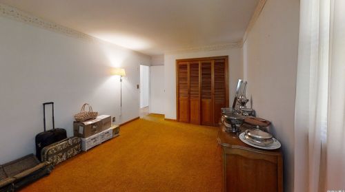 17 Pickwick Hill Dr, Huntington Station NY  11746-1240 exterior