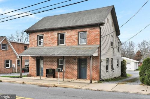 62 Reamstown Rd, Schoeneck, PA 17578-9562