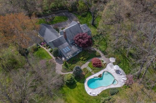 88 Arrowhead Trl, New Canaan, CT 06840-3441