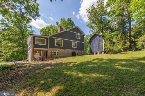 340 Land Or Dr, Ruther Glen VA  22546-1240 exterior