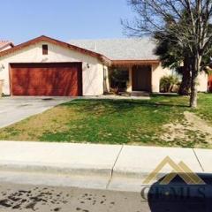 6916 Felbridge Ct, Bakersfield, CA 93307-7149
