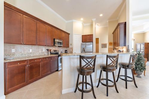409 Dorset Ct, Fort Pierce, FL 34983-3441