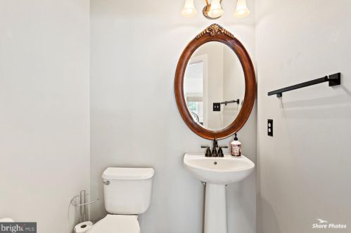 308 Ferrell Rd, Harrison Township NJ  08062-4516 exterior