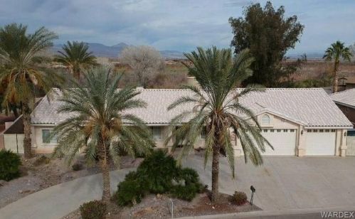 505 Kingsley St, Mohave Valley, AZ 86440-9268