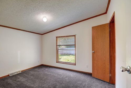 4609 74th Pl, Kenosha WI  53142-3711 exterior