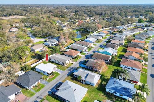 4826 Colonnades Cir, Lakeland FL  33811-1526 exterior