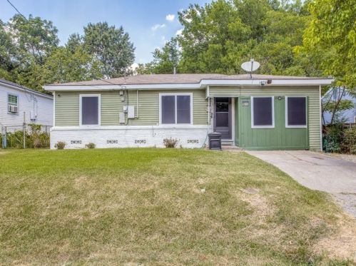 1210 Pollard St, Greenville TX  75401-5848 exterior