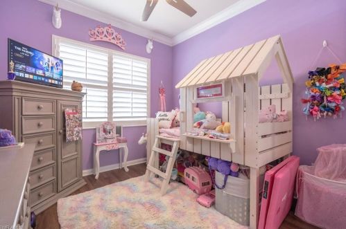 8506 Deimille Ct, Naples FL  34114-2712 exterior