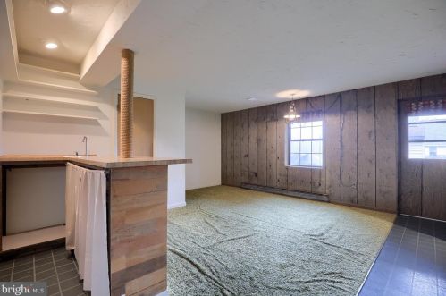 138 Irene Ave, Ephrata PA  17522-2168 exterior