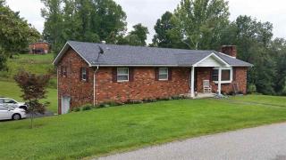 18512 White Oak Dr, Catlettsburg, KY 41129-8945