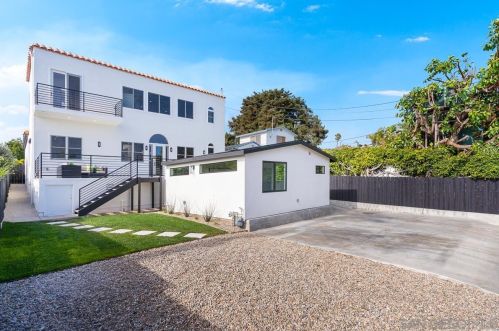 1533 Beryl St, San Diego CA  92109-2106 exterior