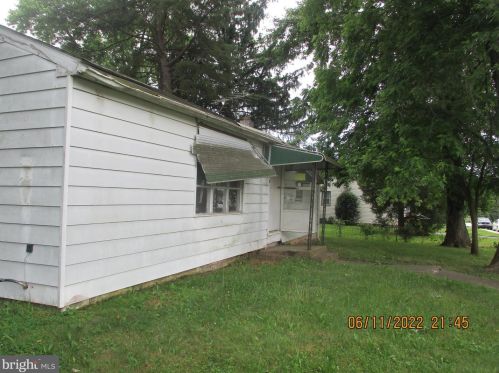 546 Lemon St, Pottstown, PA 19464-6512