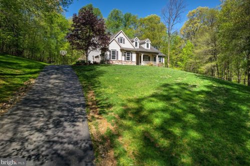 70 Snyder Hollow Rd, Smithville, PA 17560-9792