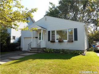255 Laurelton Rd, Rochester, NY 14609-4316