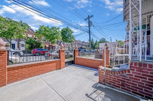111-36 145th St, Jamaica, NY 11435-3632