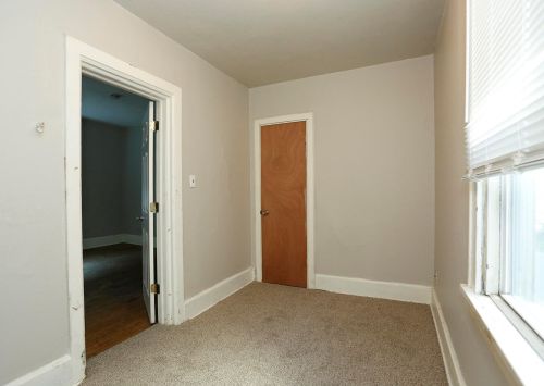 606 Locust St, Milwaukee WI 53212-2545 exterior