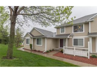 4206 155th St, Des Moines, IA 50323-2272