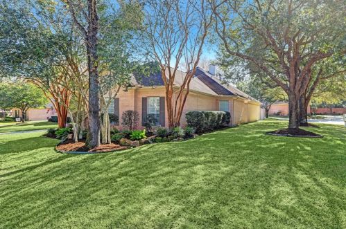 7206 Silverwood Trl, Humble, TX 77346-3317