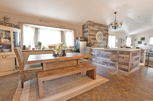 43 Madeline Rd, Panamoka NY  11961-2943 exterior