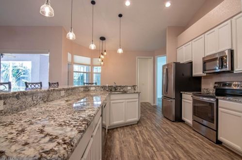 10290 Strike Ln, Bonita Springs FL  34135-6742 exterior