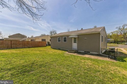 138 Gehrig Ave, Gloucester NJ  08030-1614 exterior