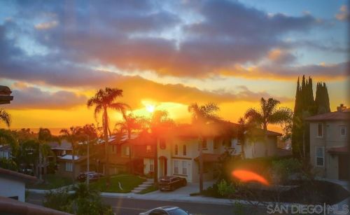 5057 Bella Collina St, Oceanside CA  92056-1924 exterior