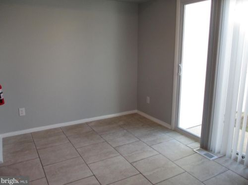 6 Lawrence Ct, Erial NJ  08081-1931 exterior