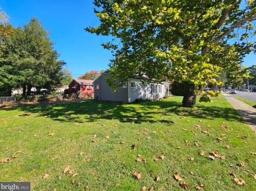 511 Columbia Ave, Dover DE  19904-2916 exterior