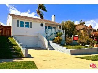 1847 Preuss Rd, Los Angeles, CA 90035-4313