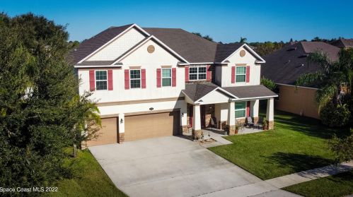 553 L M Davey Ln, Titusville, FL 32780-7274