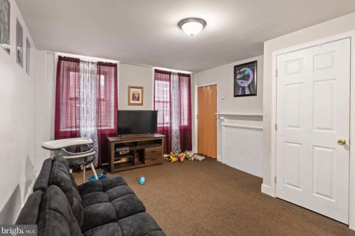 529 Cherry St, Norristown PA 19401-3801 exterior