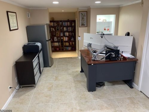 146 Sadler Rd, Bloomfield NJ  07003-5321 exterior