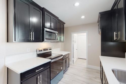 16 Midway Dr, Oroville CA  95966-3656 exterior