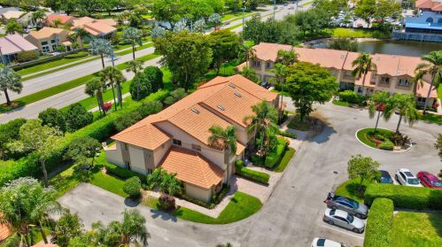 6798 Via Regina, Boca Raton FL  33433-3927 exterior