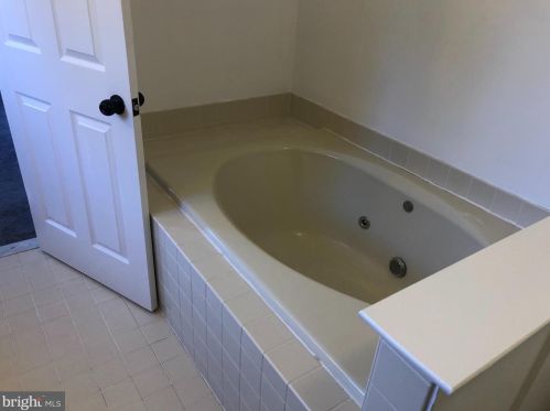 1503 Corsley Ct, Prospectville PA 19002-3137 exterior