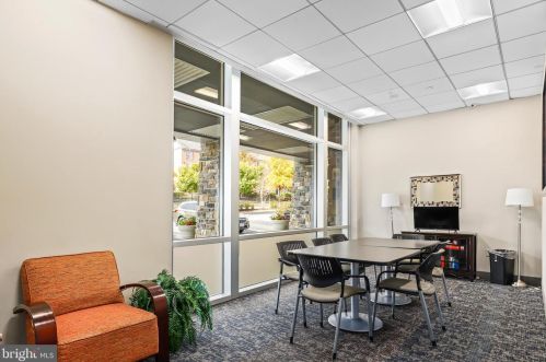 14757 Potomac Branch Dr, Woodbridge VA  22191-4030 exterior