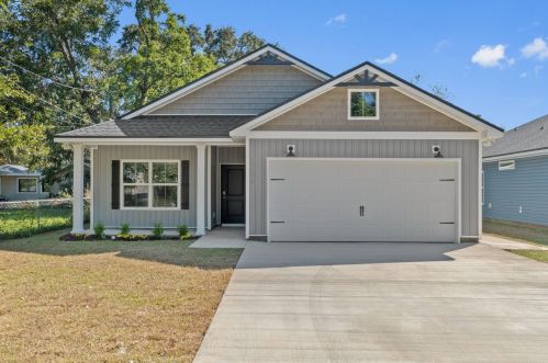 1656 Toni St, Pensacola, FL 32504-8033