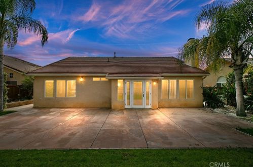 7612 Northrop Dr, Riverside, CA 92508-6074