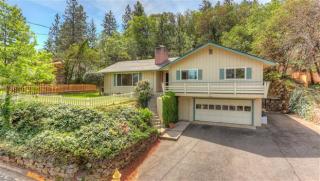 1410 Woodland Dr, Ashland, OR 97520-3452
