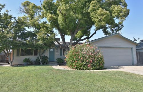 2285 Tokay Ave, Turlock, CA 95380-4350