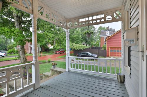 105 Lamartine St, Mount Vernon OH  43050-1717 exterior