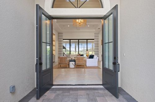 28858 Blaisdell Dr, Naples FL  34119-0906 exterior