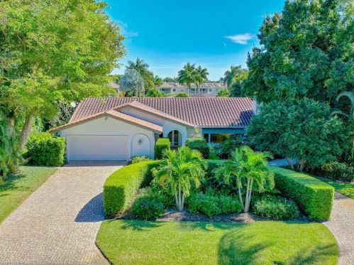 4038 Old Trail Way, Naples, FL 34103-3542