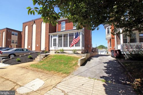 1409 Clayton St, Wilmington DE  19806-4005 exterior