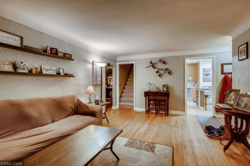 857 4th Ave, South Saint Paul MN  55075-3011 exterior