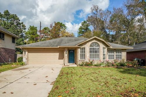 2611 Friarwood Trl, Humble TX  77339-1014 exterior