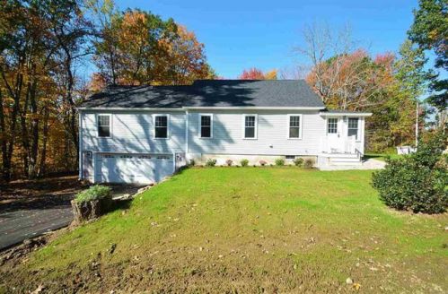 19 Main St, Northwood, NH 03261-3230